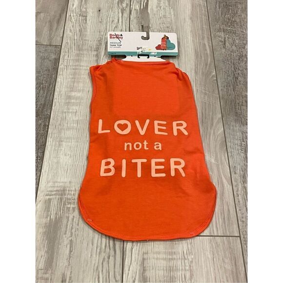 Boots & Barkley lover, not a fighter, dog shirt, size M - Picture 8 of 9